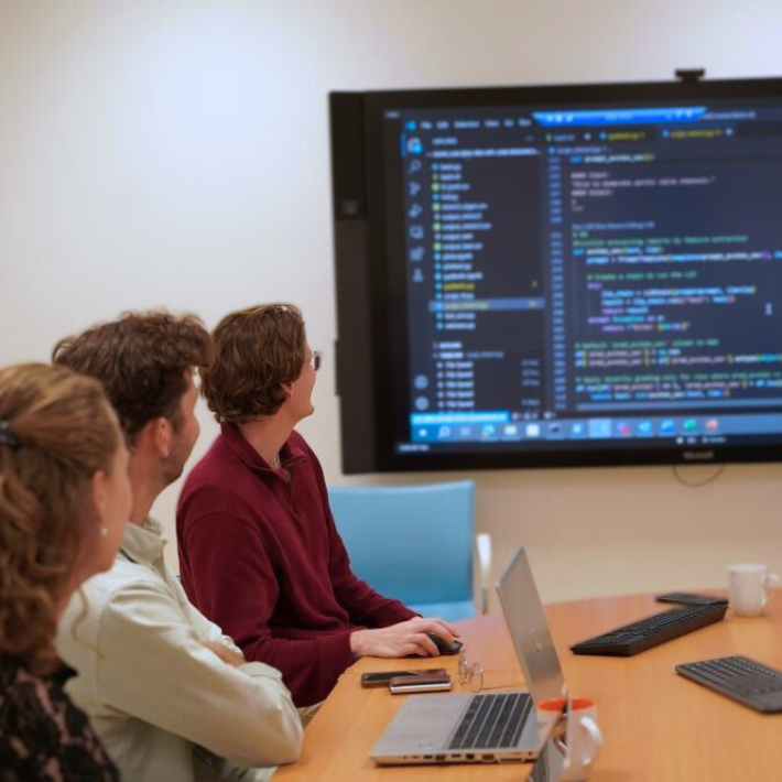Het LUMC leert toekomstige artsen om AI-taalmodellen te programmeren