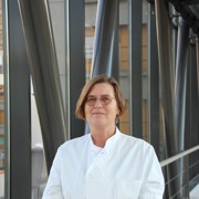 In memoriam Leoni Louwé